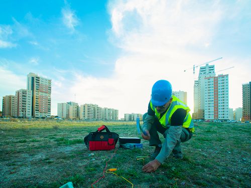 تامین تجهیزات و اجرای همبندی و ارتینگ